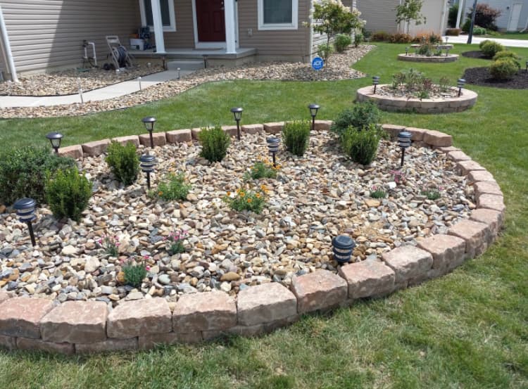 Mulch Beds — Lone Oak Home Improvement Co.